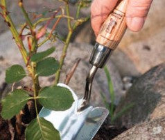 Planteringspade trähandtag