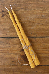 Bivaxljus rullade - säljes i par