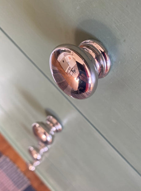 Rund knopp förnicklad